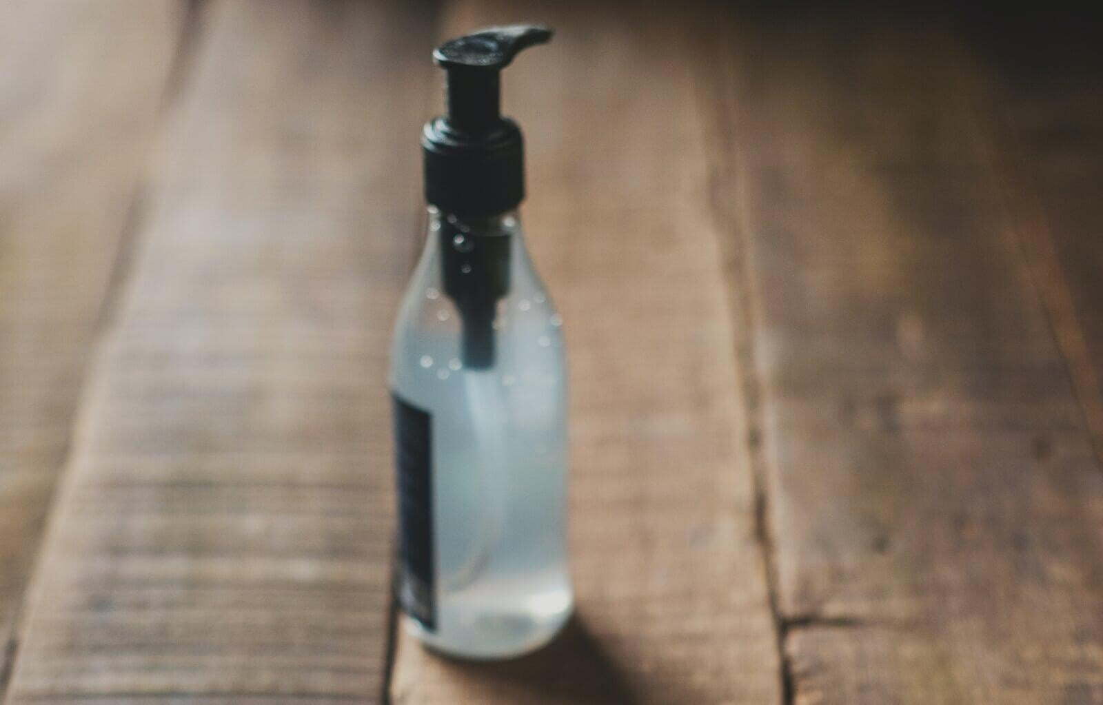 DIY Natural, Non-Toxic Hand Sanitizer